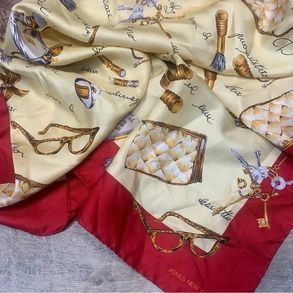 VTG Jones New York 100% Silk Rolled Edge Printed Scarf Perfume Tassel Key Square - Picture 11 of 11